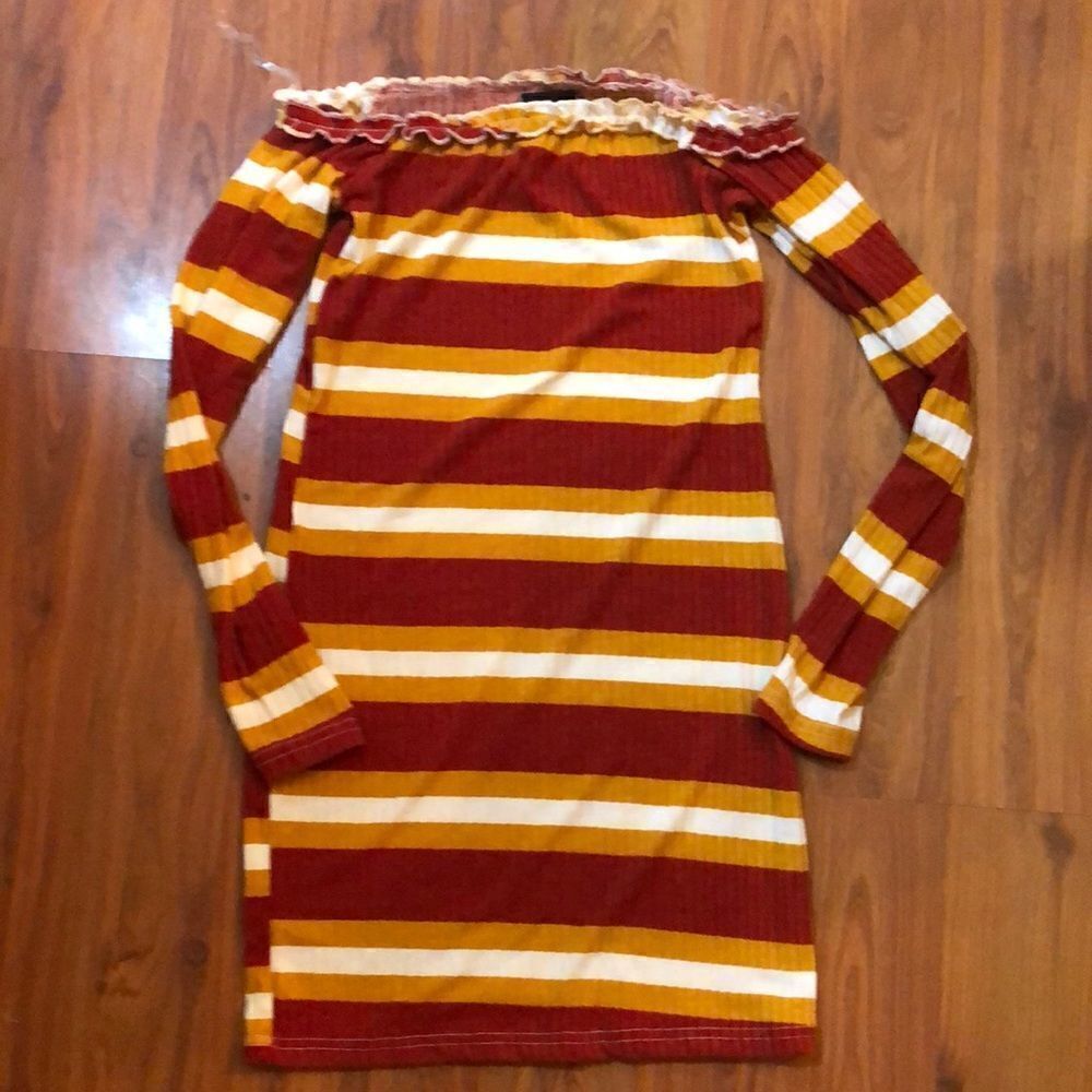 Vintage U2k LOVE rust gold off the shoulder dresss size m